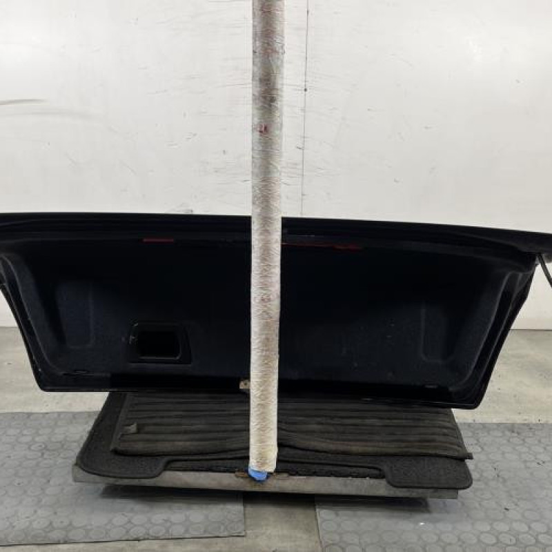 Malle/Hayon arriere AUDI A4 1 Photo n°6