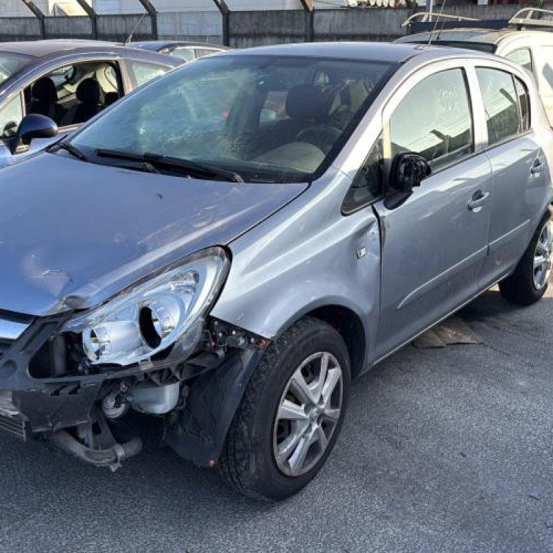 Porte arriere droit OPEL CORSA D Photo n°8