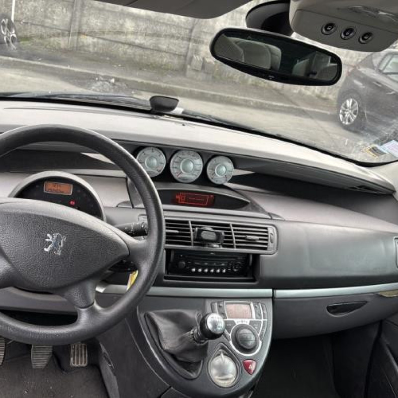 Pare choc arriere PEUGEOT 807 Photo n°18