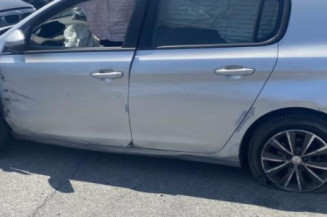 Pare choc arriere PEUGEOT 308 2