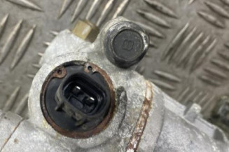 Compresseur clim TOYOTA AVENSIS 3