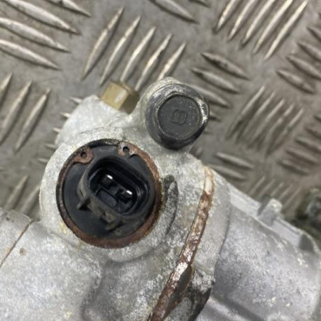 Compresseur clim TOYOTA AVENSIS 3