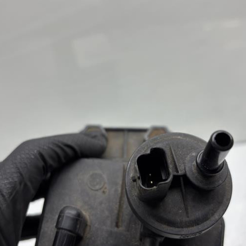 Canister DACIA SANDERO 1 Photo n°4