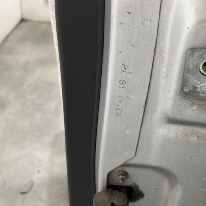 Porte arriere gauche OPEL CORSA D Photo n°4