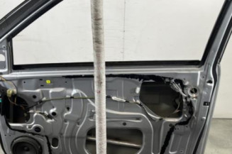 Porte avant droit SUZUKI SWIFT 3