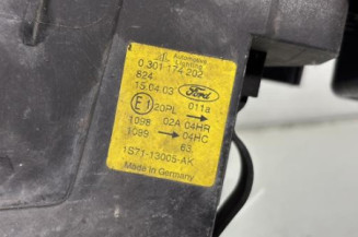 Optique avant principal droit (feux)(phare) FORD MONDEO 2