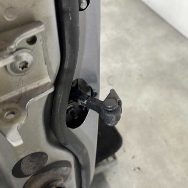 Porte avant droit PEUGEOT 308 2 Photo n°4