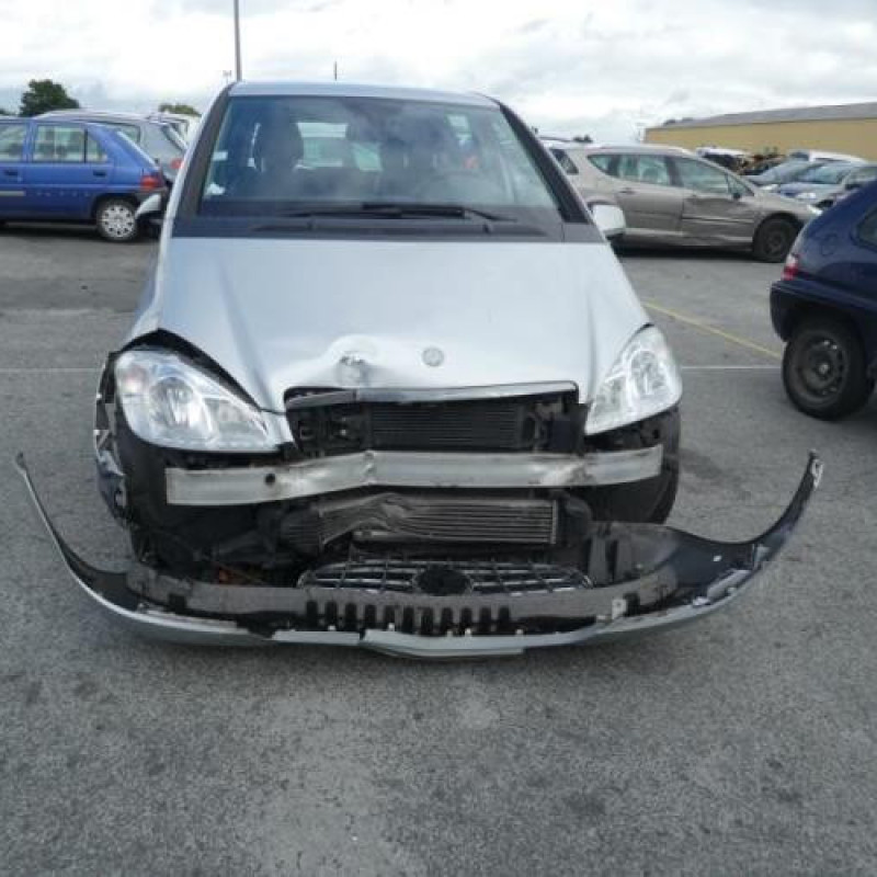 Cremaillere assistee MERCEDES CLASSE A 169 Photo n°3