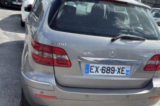 Cremaillere assistee MERCEDES CLASSE B 245