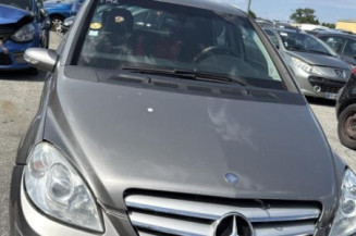 Cremaillere assistee MERCEDES CLASSE B 245