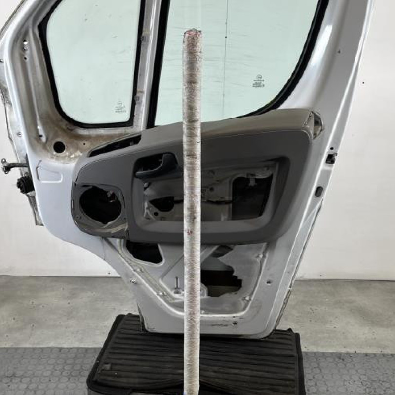 Porte avant droit CITROEN JUMPER 3 Photo n°13