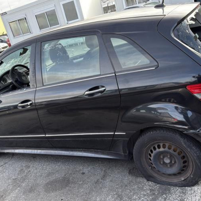 Cremaillere assistee MERCEDES CLASSE B 245 Photo n°6