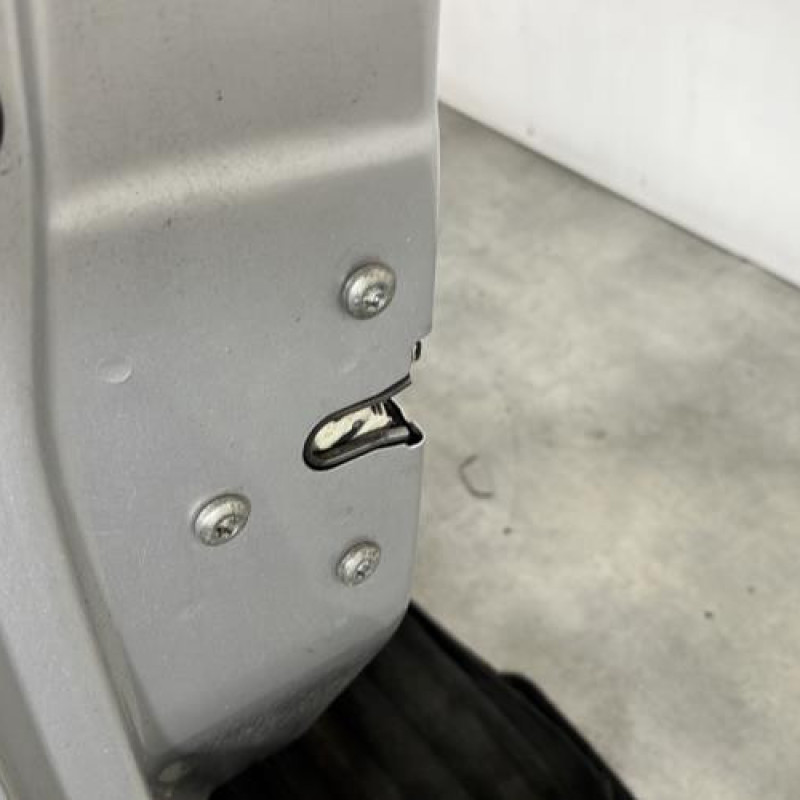 Porte avant gauche OPEL CORSA D Photo n°3