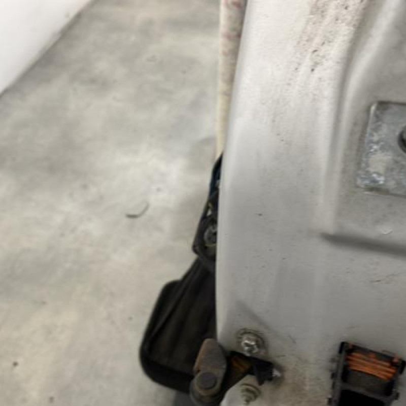 Porte avant gauche OPEL CORSA D Photo n°4