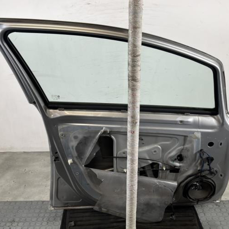 Porte avant gauche OPEL CORSA D Photo n°7