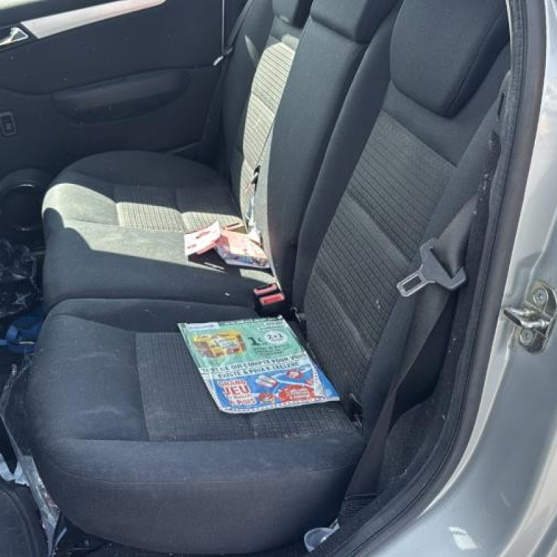 Amortisseur avant gauche MERCEDES CLASSE B 245 Photo n°12