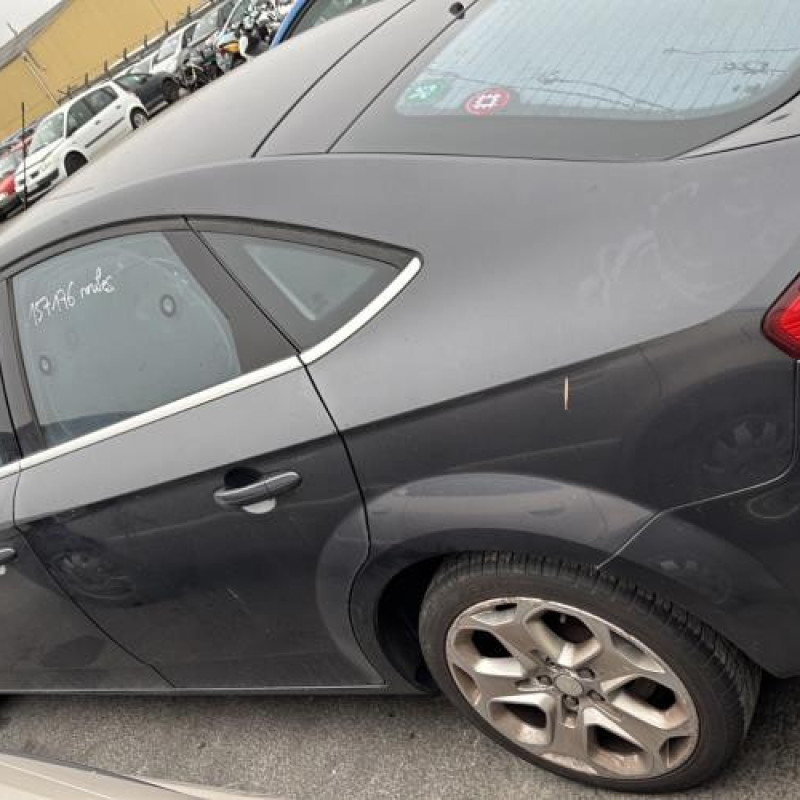 Feu arriere principal droit (feux) FORD MONDEO 3 Photo n°8