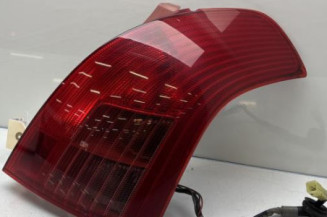 Feu arriere principal droit (feux) SUZUKI SWIFT 3