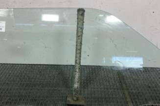 Vitre avant droit SUZUKI SWIFT 3 Photo n°1