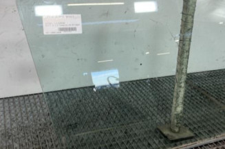 Vitre avant droit SUZUKI SWIFT 3