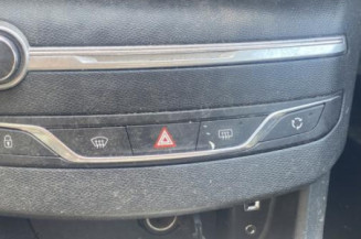 Vitre avant droit PEUGEOT 308 2