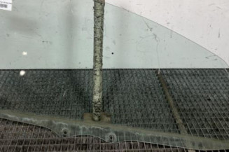 Vitre avant gauche PEUGEOT 107