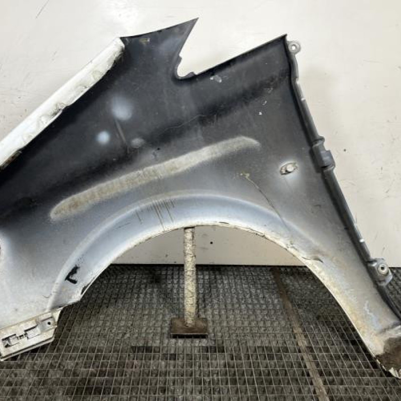 Aile avant droit MERCEDES VITO 639 Photo n°4