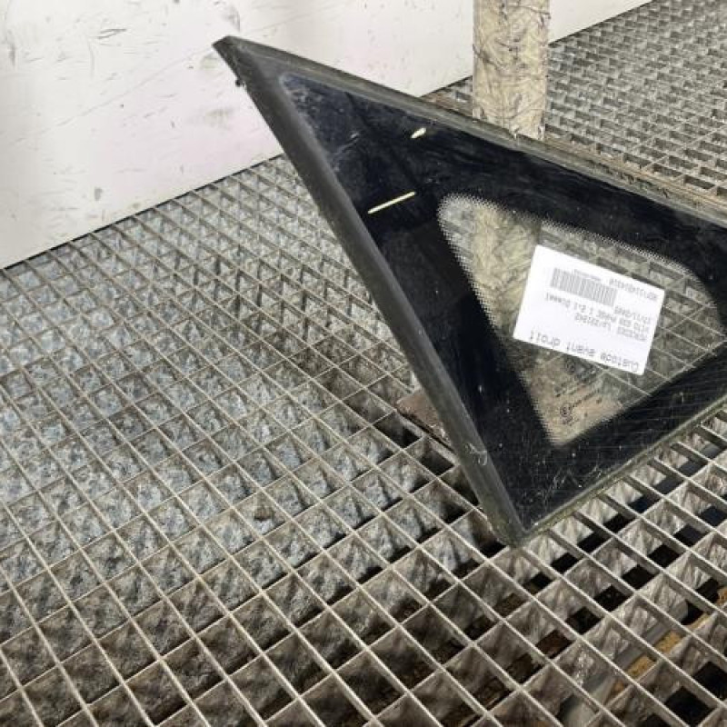 Custode avant droit MERCEDES VITO 639 Photo n°4