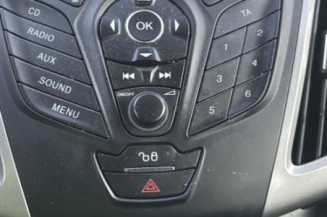 Feu arriere stop central FORD FOCUS 3