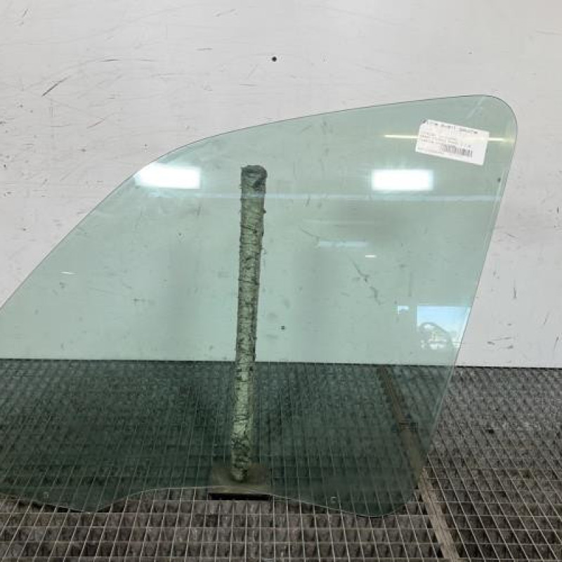 Vitre avant gauche CITROEN XSARA PICASSO Photo n°1