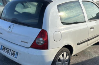 Aile avant droit RENAULT CLIO 2 CAMPUS