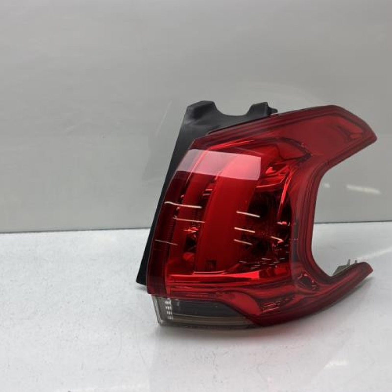 Feu arriere principal droit (feux) PEUGEOT 2008 1 Photo n°1