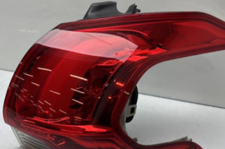 Feu arriere principal droit (feux) PEUGEOT 2008 1
