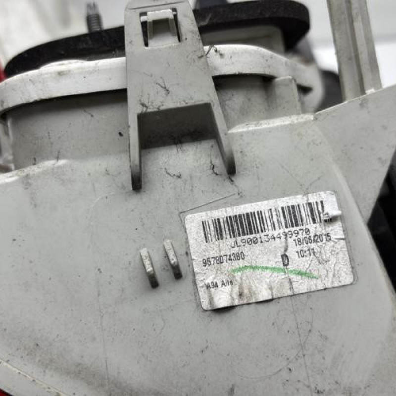 Feu arriere principal droit (feux) PEUGEOT 2008 1 Photo n°7