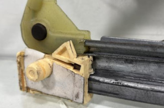 Leve vitre electrique avant droit RENAULT CLIO 2