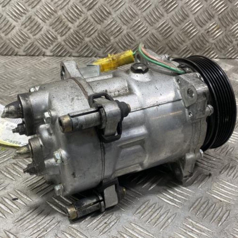 Compresseur clim PEUGEOT 307 Photo n°1