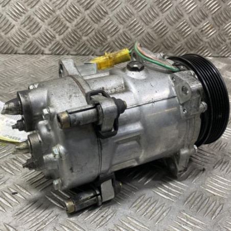 Compresseur clim PEUGEOT 307 Photo n°1