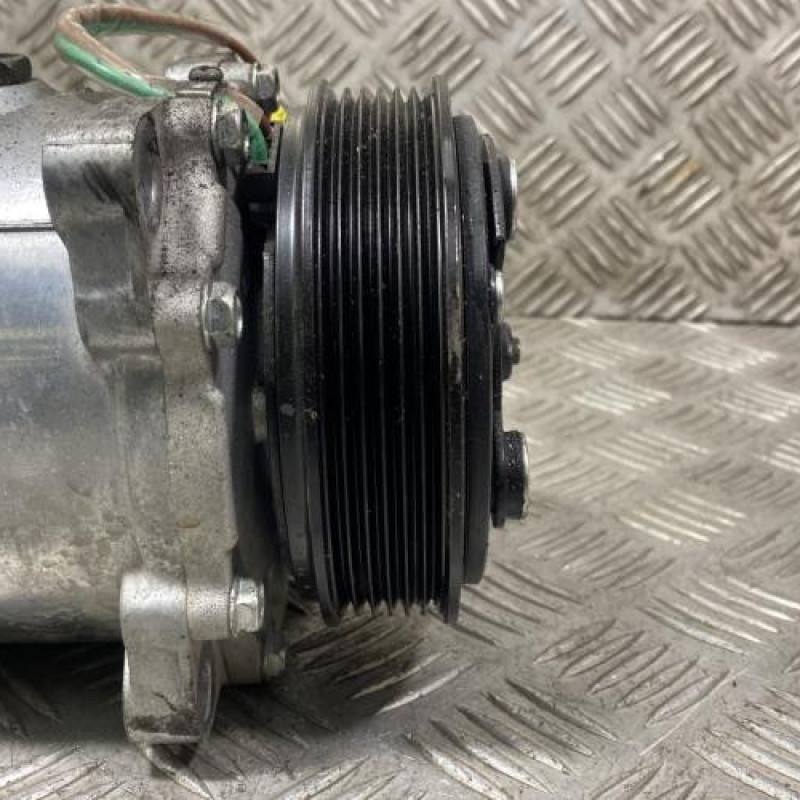 Compresseur clim PEUGEOT 307 Photo n°4