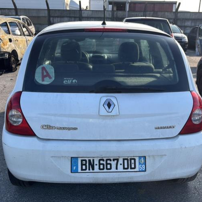 Capot RENAULT CLIO 2 CAMPUS Photo n°16