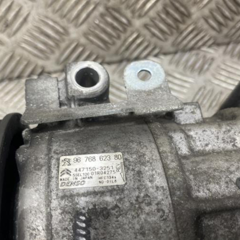 Compresseur clim CITROEN C4 2 Photo n°4