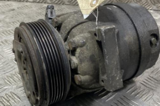 Compresseur clim RENAULT TRAFIC 2 Photo n°1