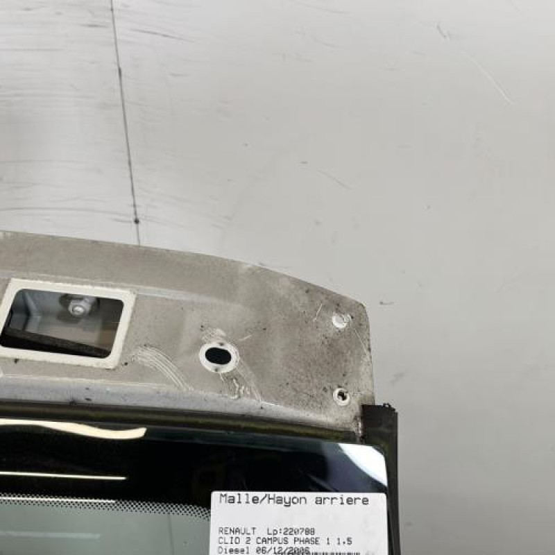Malle/Hayon arriere RENAULT CLIO 2 CAMPUS Photo n°3