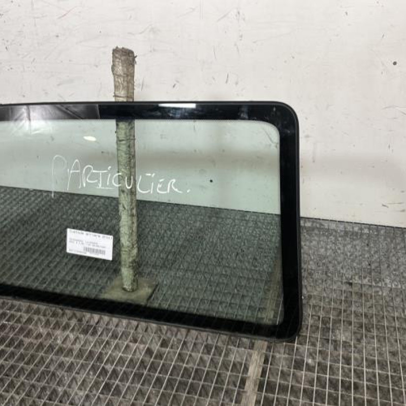 Custode arriere droit VOLKSWAGEN GOLF 3 Photo n°3