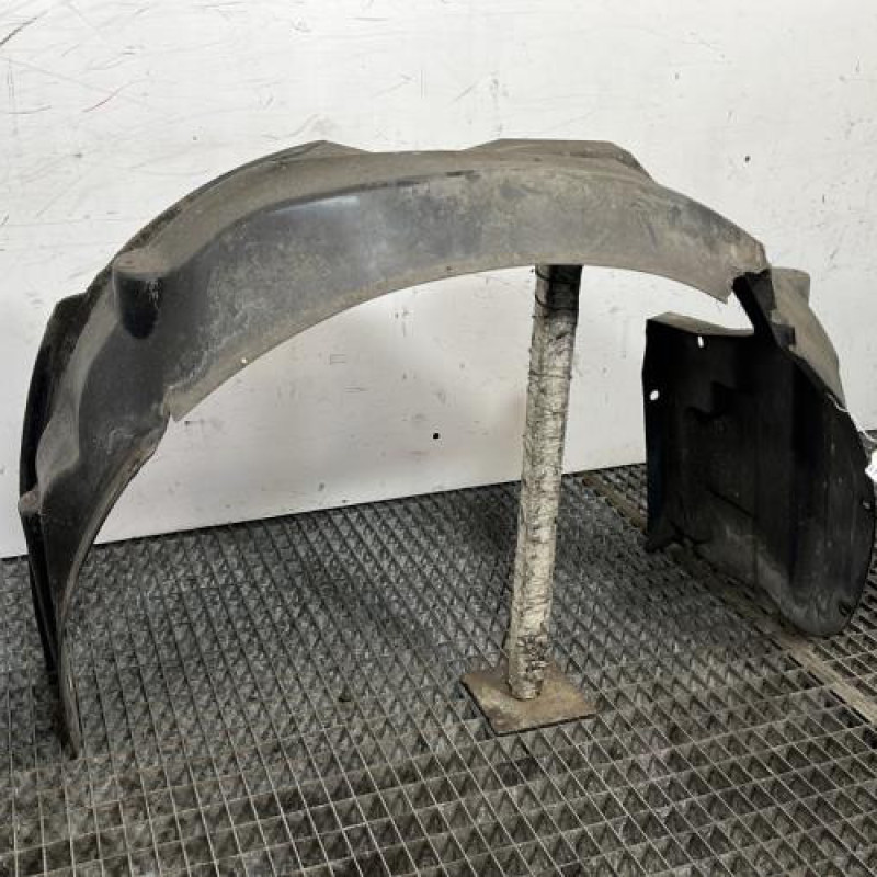 Pare boue avant droit SUZUKI SWIFT 3 Photo n°2