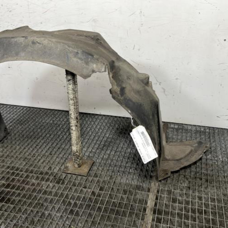 Pare boue avant droit SUZUKI SWIFT 3 Photo n°3