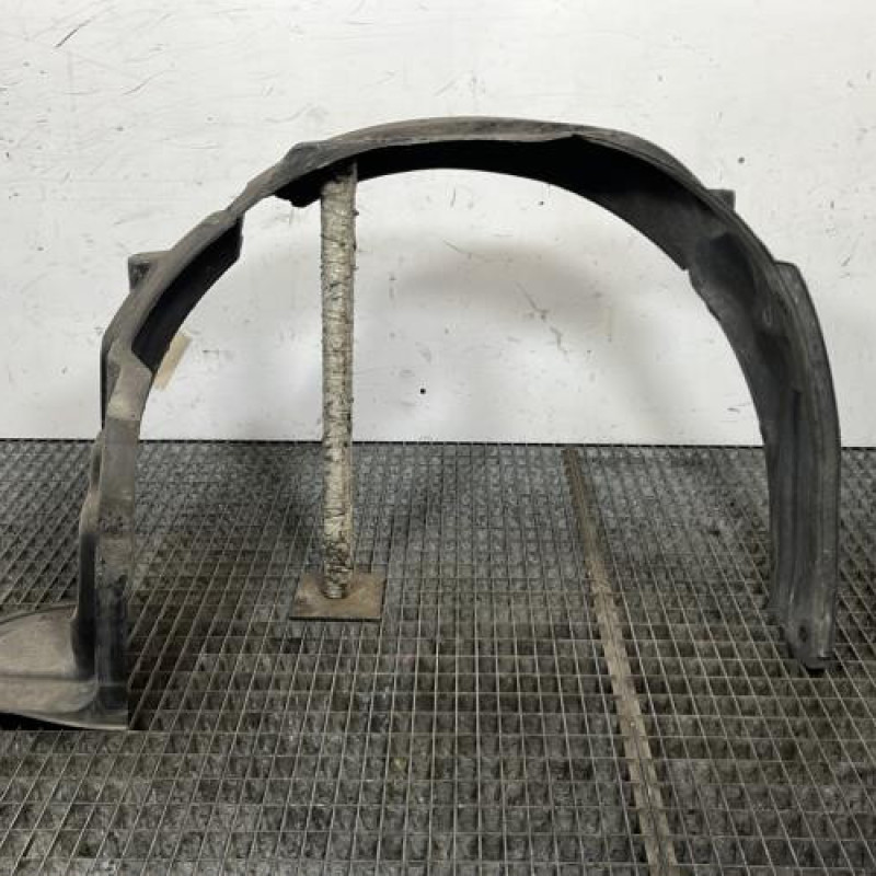 Pare boue avant droit SUZUKI SWIFT 3 Photo n°4