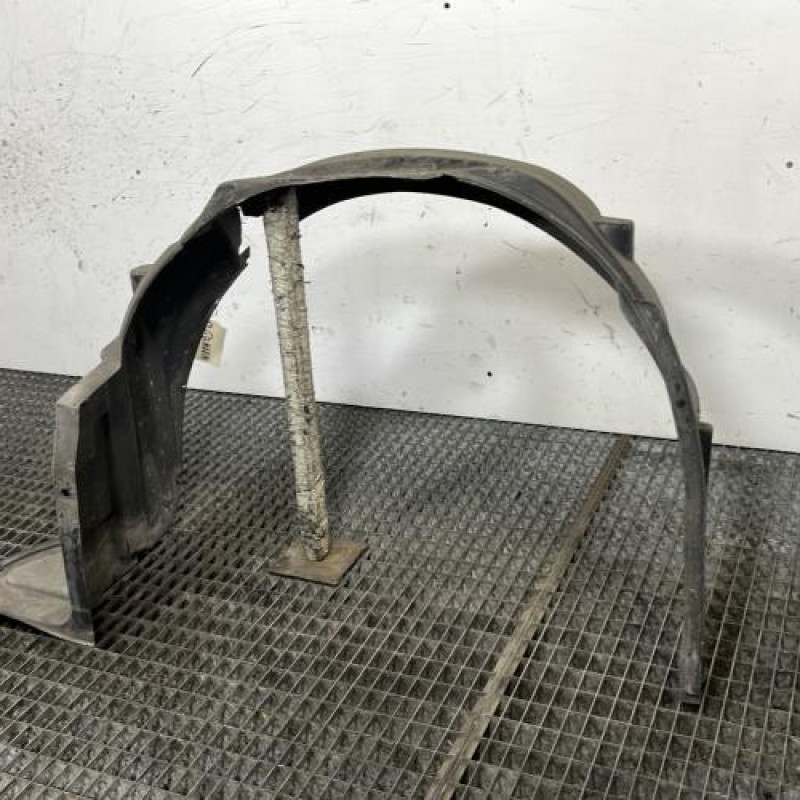 Pare boue avant droit SUZUKI SWIFT 3 Photo n°6