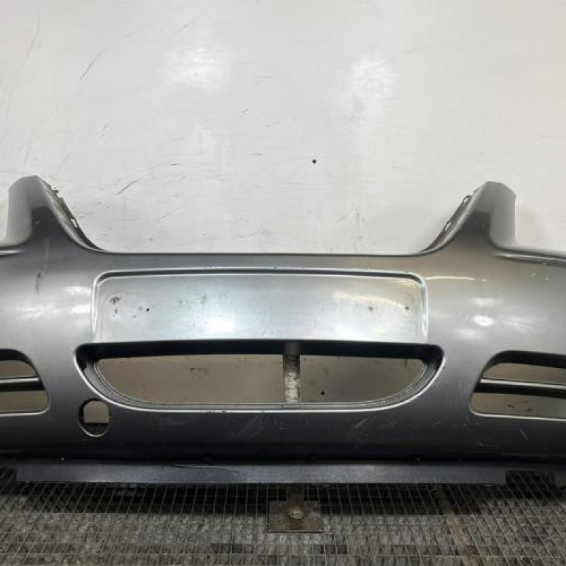 Pare choc avant CHRYSLER VOYAGER 4 Photo n°1