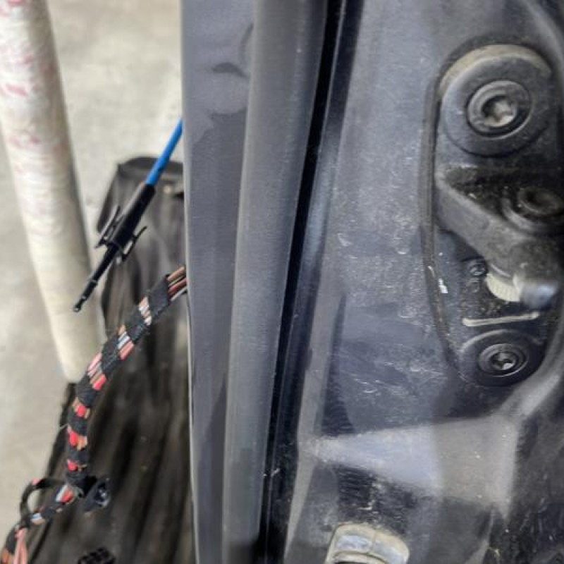 Porte arriere gauche MERCEDES CLASSE C 204 Photo n°4