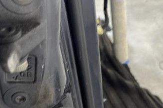 Porte avant droit MERCEDES CLASSE C 204